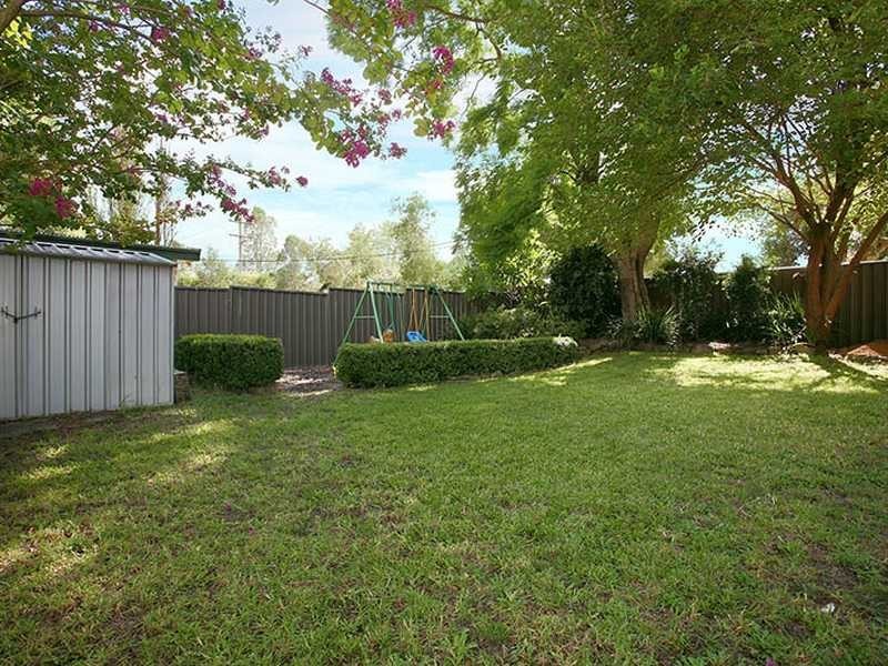 23 Hammers Road, Northmead NSW 2152