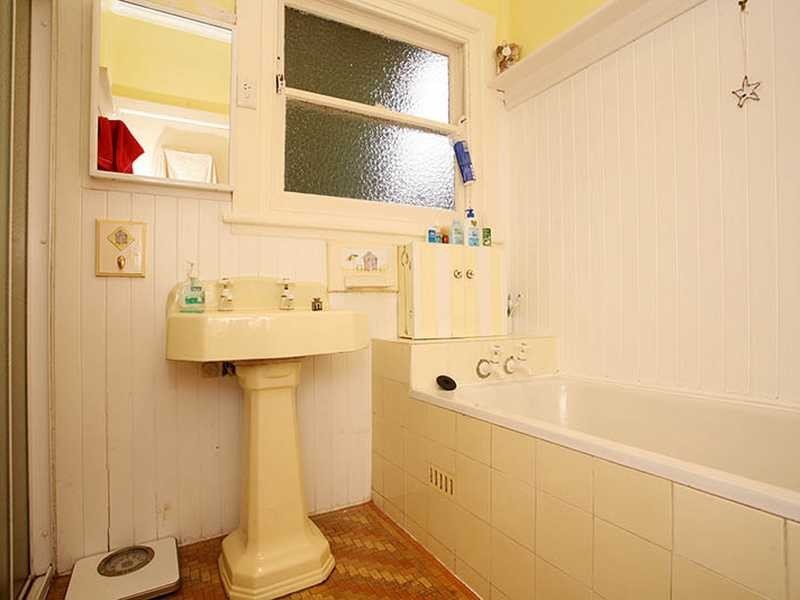 23 Hammers Road, Northmead NSW 2152