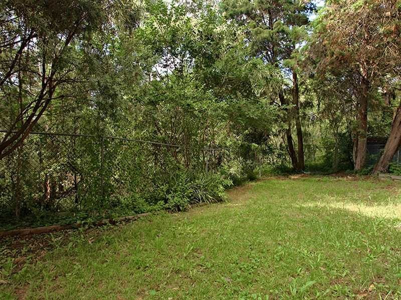 10 Forest Close, Northmead NSW 2152