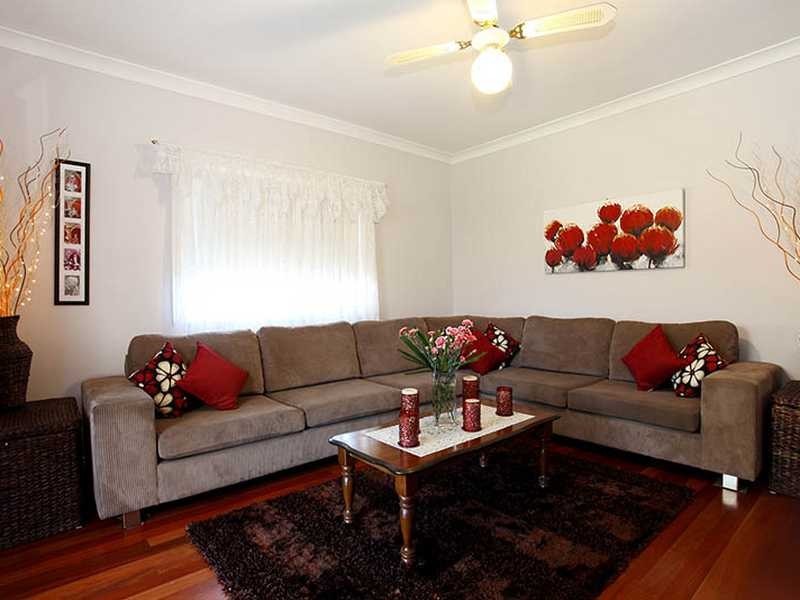 8 Eric Ave, Merrylands NSW 2160