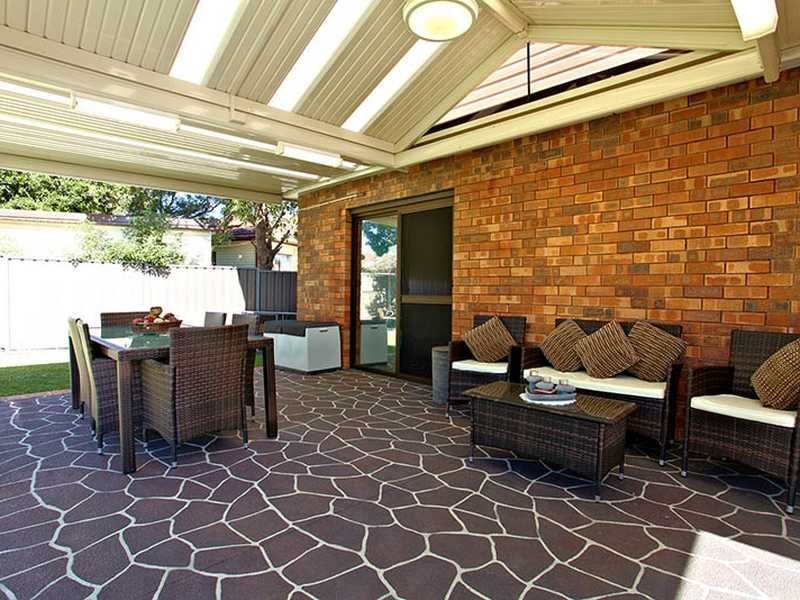 8 Eric Ave, Merrylands NSW 2160