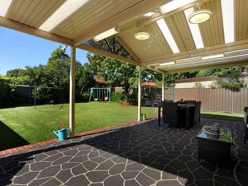 8 Eric Ave, Merrylands NSW 2160