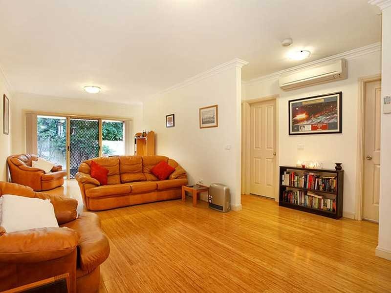 8/2 Hammers Road, Northmead NSW 2152