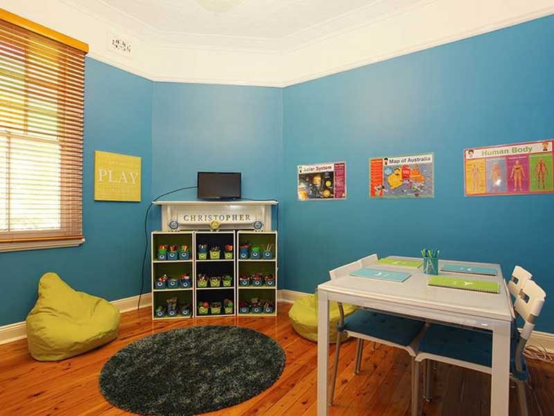 6 Hammers Road, Northmead NSW 2152