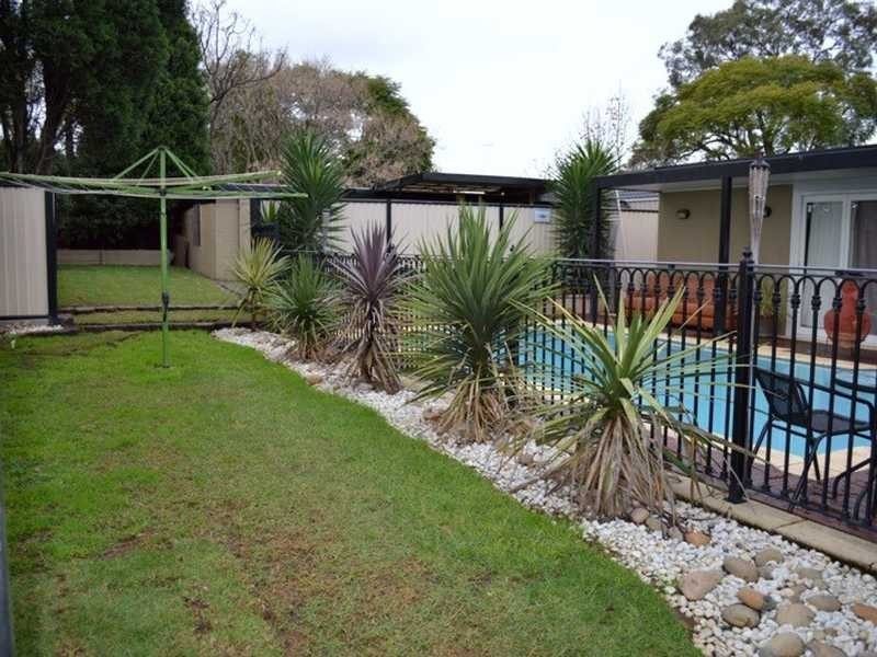 17 Iris Street, Guildford NSW 2161