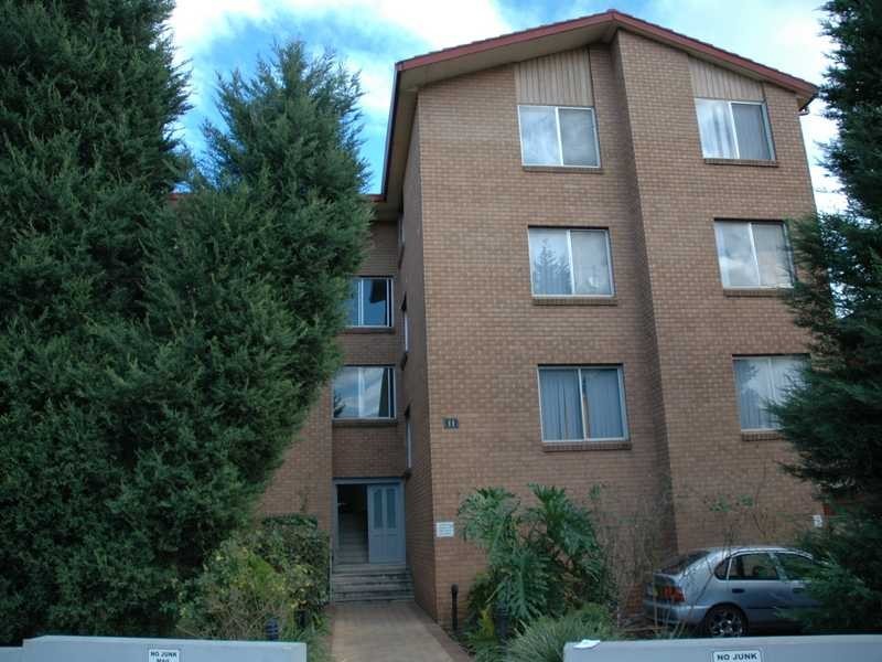 Unit/2/11-13 Station Street West, Harris Park NSW 2150