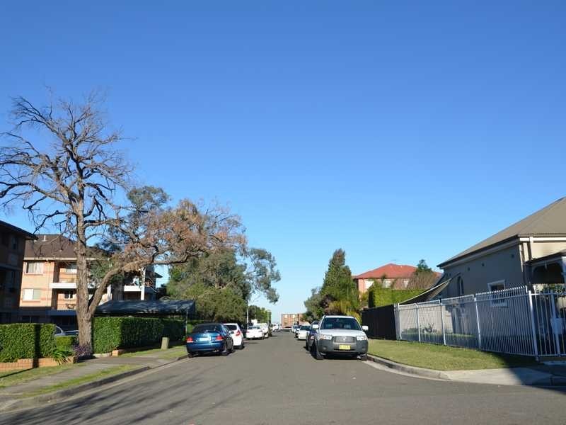 6 St Annes Street, Ryde NSW 2112