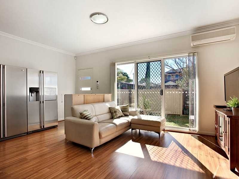 Unit/4/57-59 Beamish Road, Northmead NSW 2152