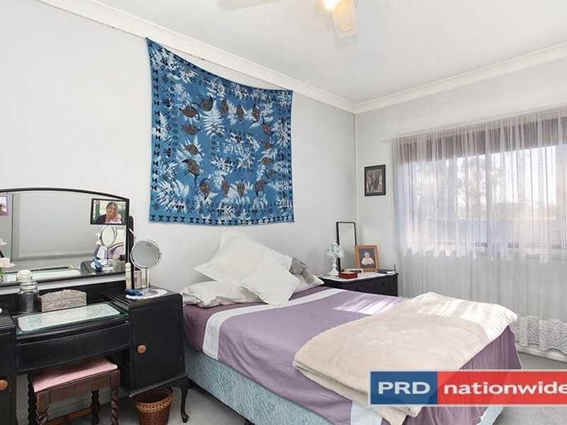 6/39 Woodlawn Drive, Toongabbie NSW 2146