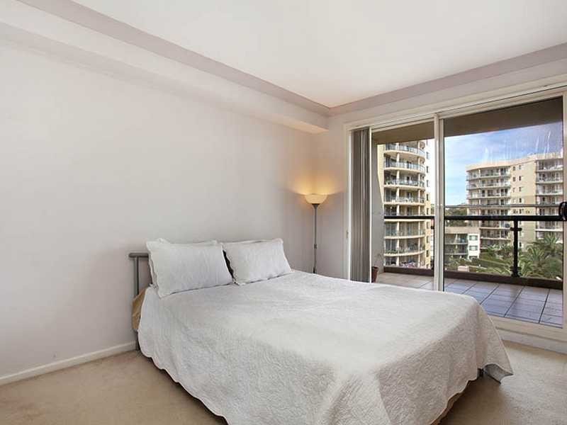 609/91A Bridge Road, Westmead NSW 2145