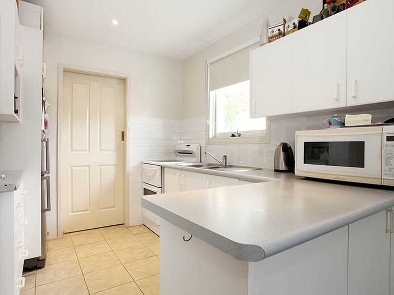 34 Lodge Avenue, Old Toongabbie NSW 2146