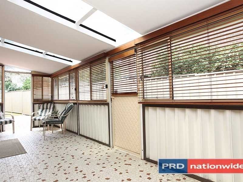 1 Grasmere Ave, Northmead NSW 2152