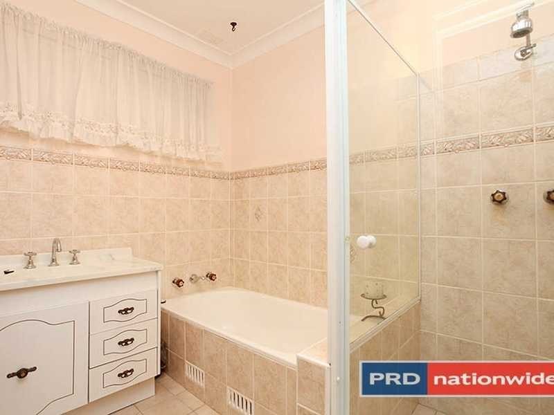 21 Christine Street, Northmead NSW 2152