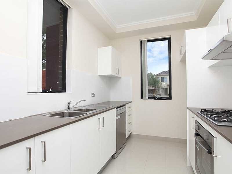 9/11-15 Dixon Street, Parramatta NSW 2150