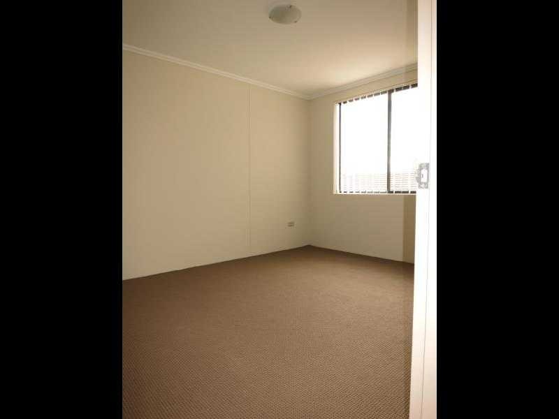 9/11-15 Dixon Street, Parramatta NSW 2150