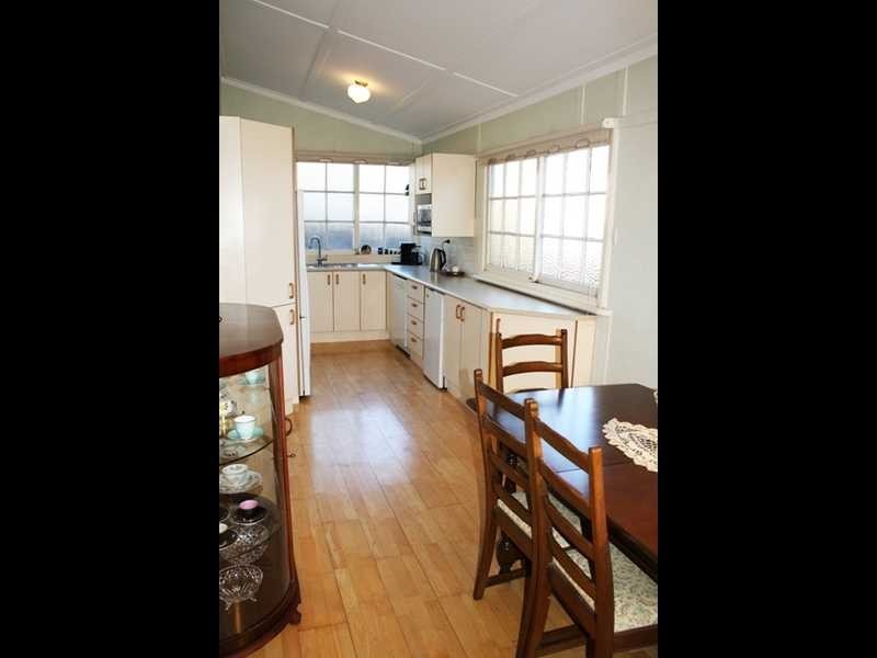 16 Lombard Street, Northmead NSW 2152