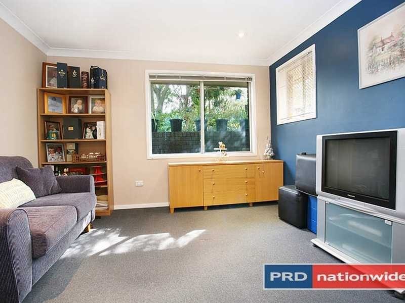 2 Naomi Street North, Baulkham Hills NSW 2153