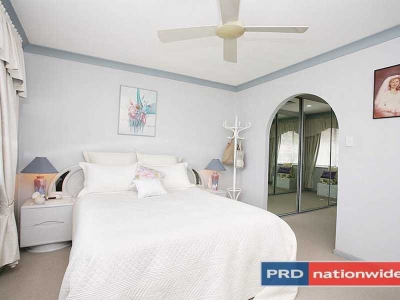 2 Naomi Street North, Baulkham Hills NSW 2153