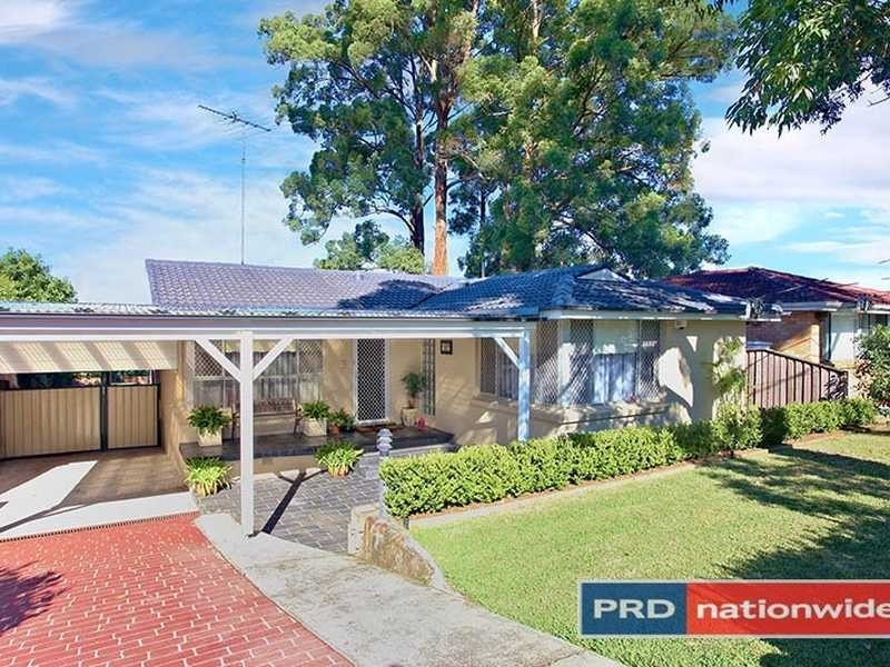 19 Selkirk Street, Winston Hills NSW 2153