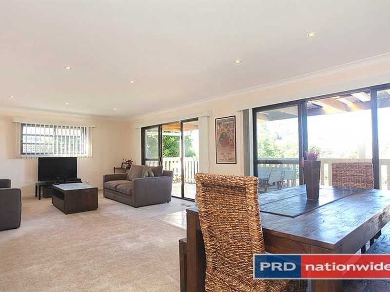 19 Selkirk Street, Winston Hills NSW 2153