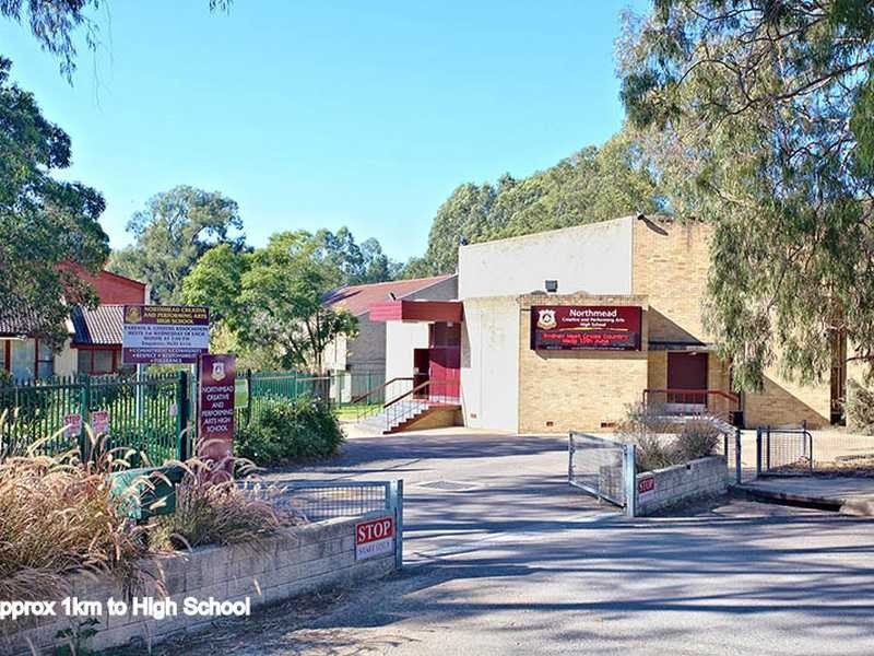 43 Windermere Avenue, Northmead NSW 2152