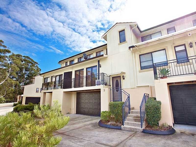 9/11-13 Pye Avenue, Northmead NSW 2152