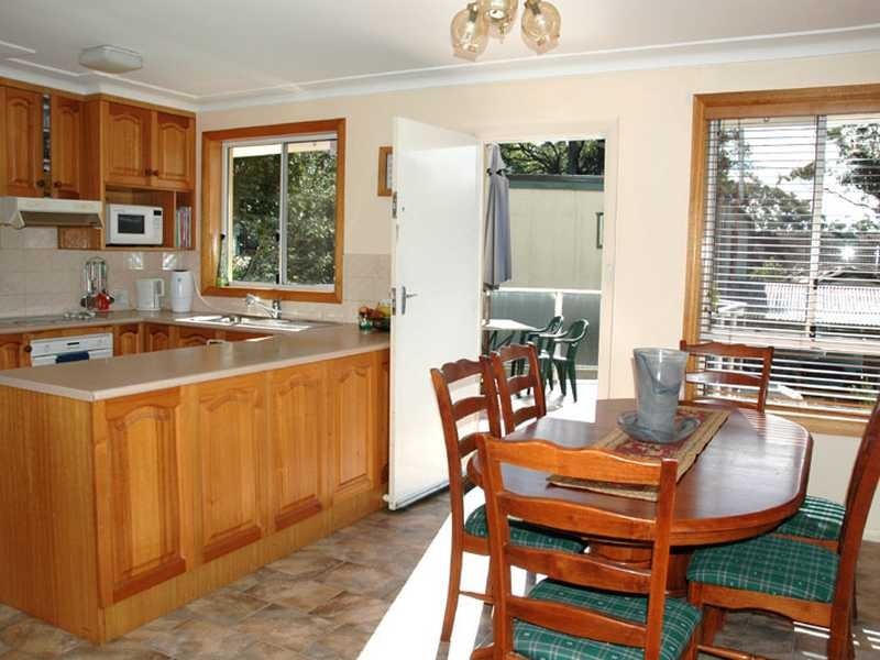 2 Winton Avenue, Northmead NSW 2152