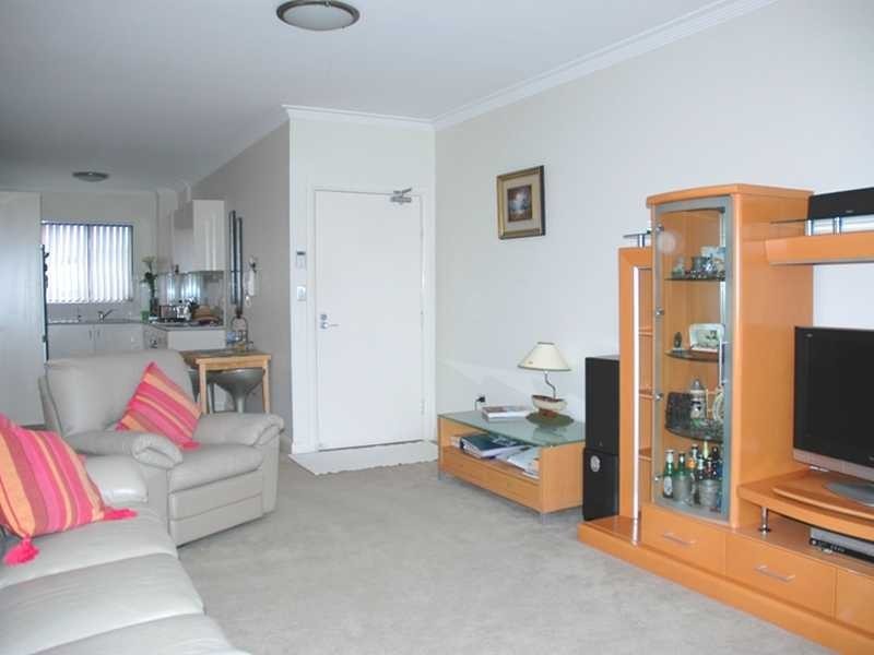 Unit 75/6-18 Redbank Road, Northmead NSW 2152