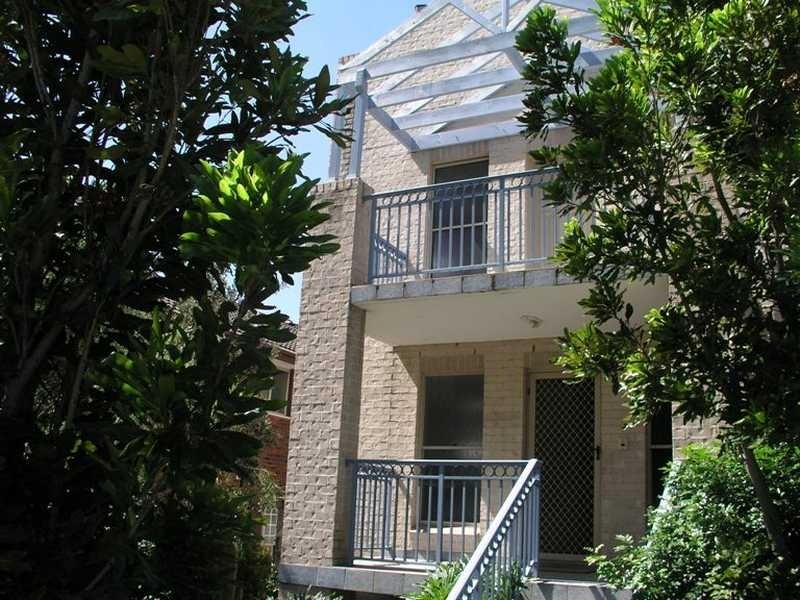 1/46 Hassall Street, Westmead NSW 2145