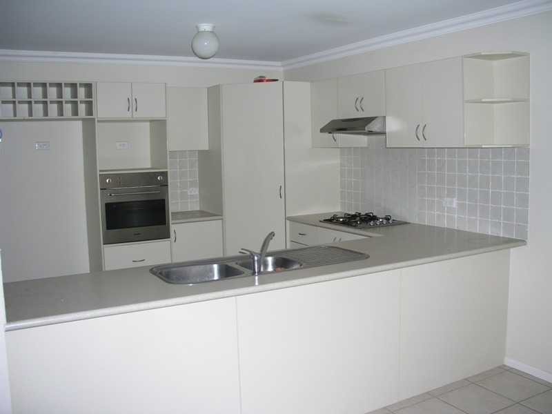 17 Blackwattle Circuit, Northmead NSW 2152