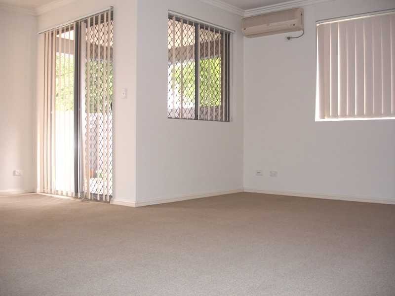 Unit 1/178-182 Bridge Road, Westmead NSW 2145