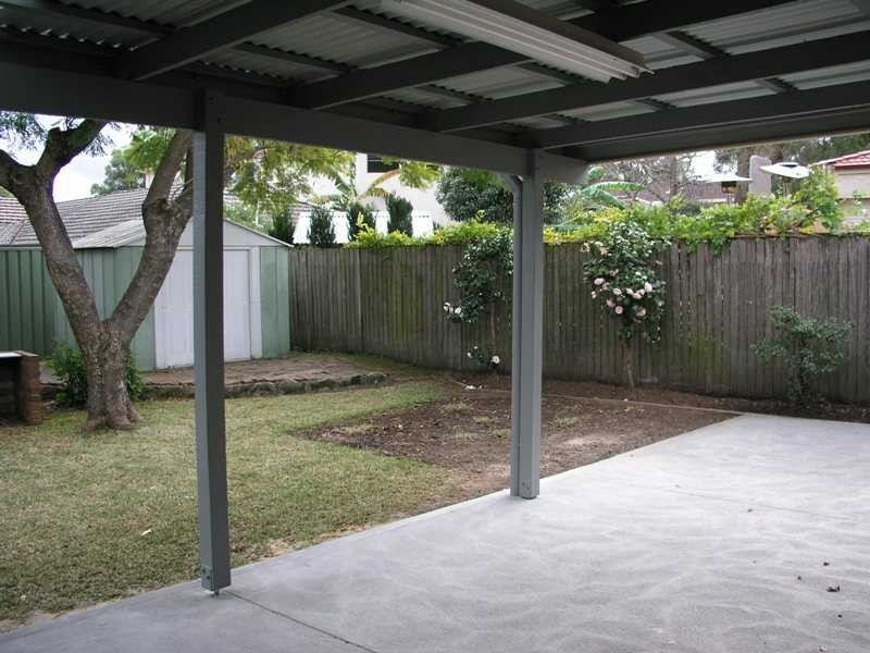 94 Caprera Road, Northmead NSW 2152