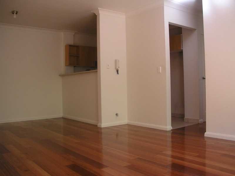 12/14-16 High Street, Harris Park NSW 2150