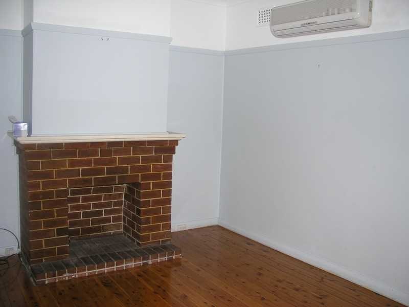 15 Balfour Street, Northmead NSW 2152