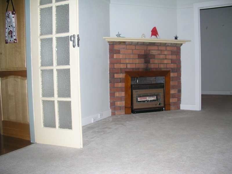 15 Anderson Road, Northmead NSW 2152