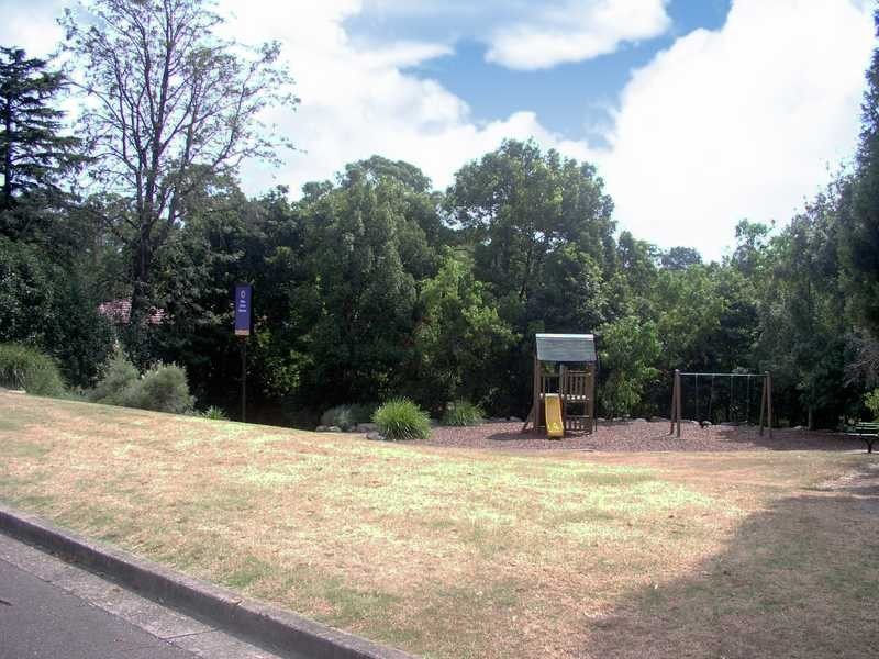 23 Allambie Avenue, Northmead NSW 2152