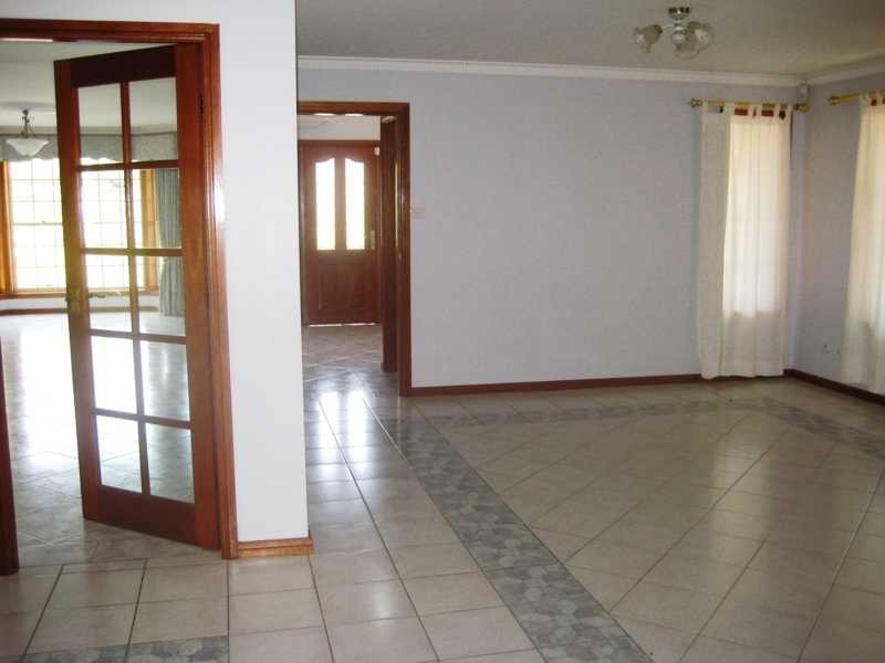 23 Allambie Avenue, Northmead NSW 2152