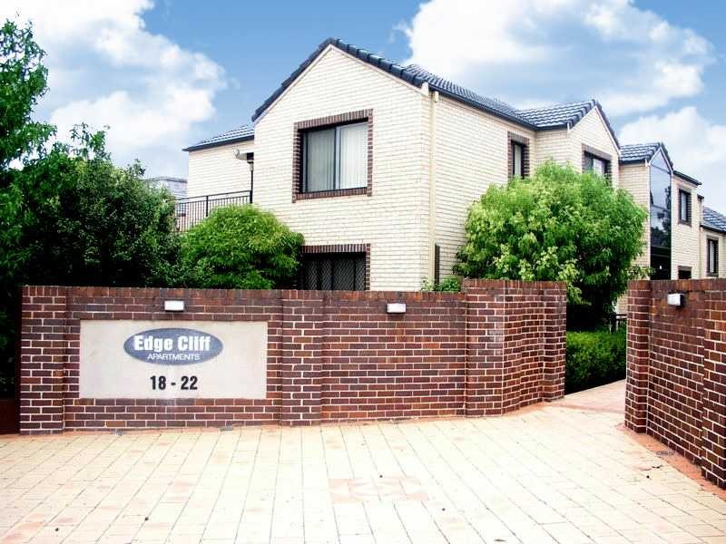 8/18-22 Campbell Street, Northmead NSW 2152