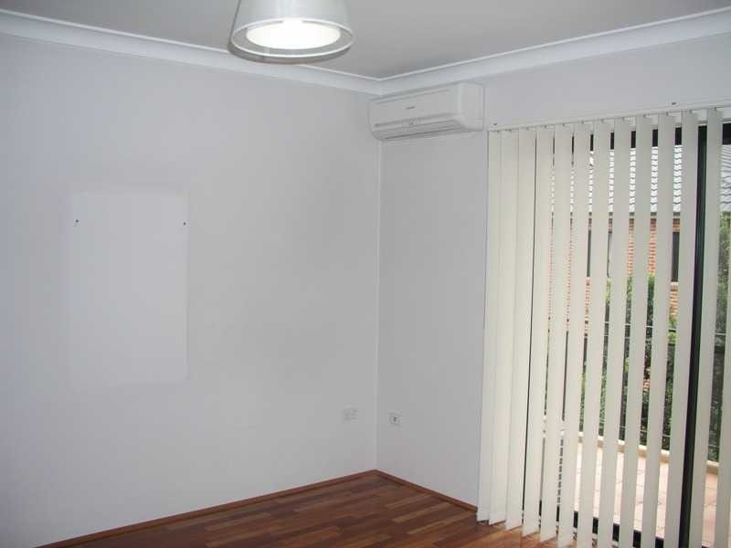 8/18-22 Campbell Street, Northmead NSW 2152