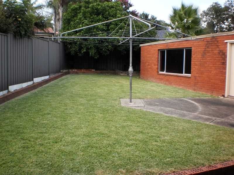 12 Lomond Crescent, Winston Hills NSW 2153