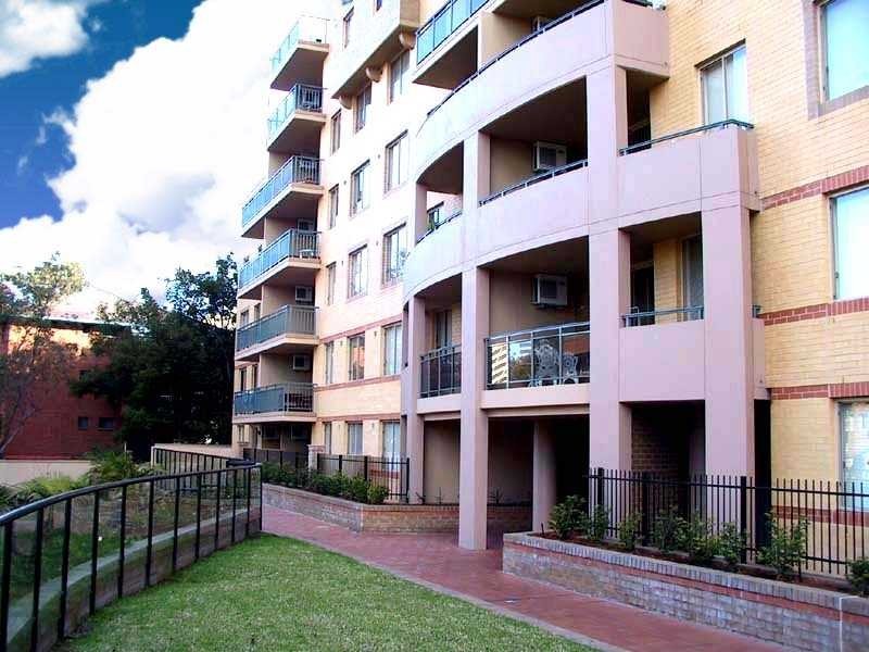 65/18 Sorrell Street, Parramatta NSW 2150