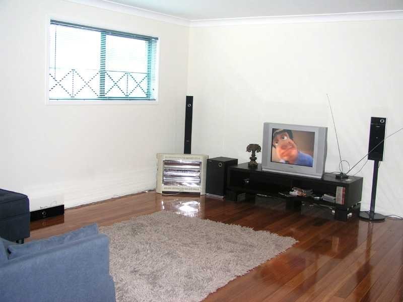 10 Peppercress Place, Northmead NSW 2152