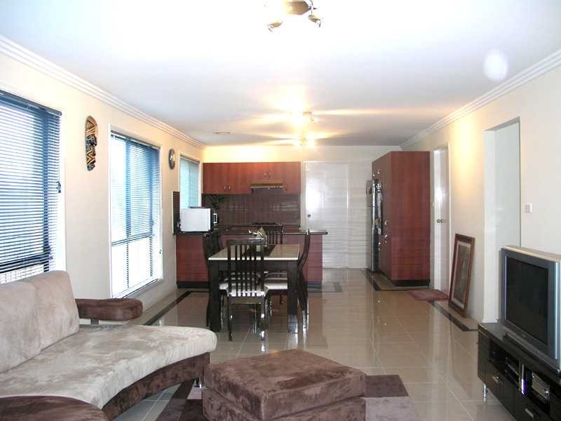 10 Peppercress Place, Northmead NSW 2152