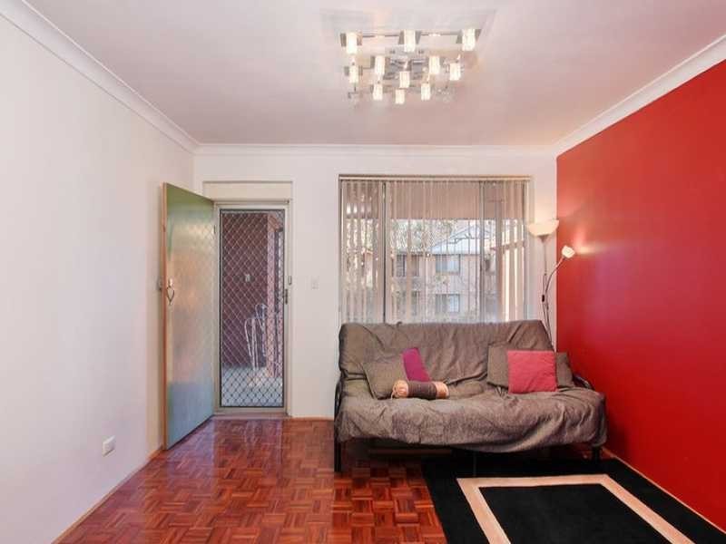 8/14-16 Sherwood Road, Merrylands NSW 2160