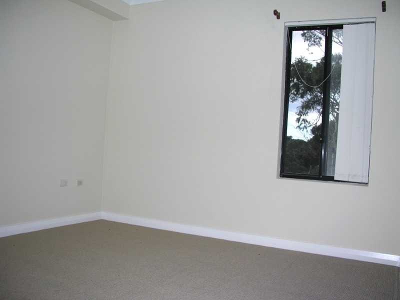 1/3-7 Windermere Avenue, Northmead NSW 2152