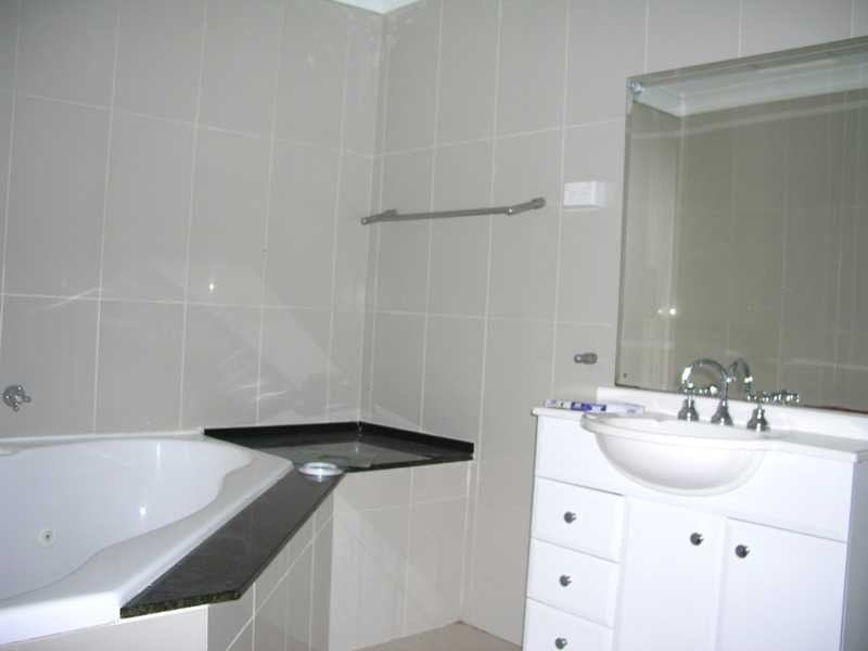 1/3-7 Windermere Avenue, Northmead NSW 2152