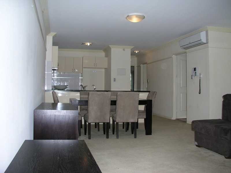 34/392-402 Windsor Road, Baulkham Hills NSW 2153