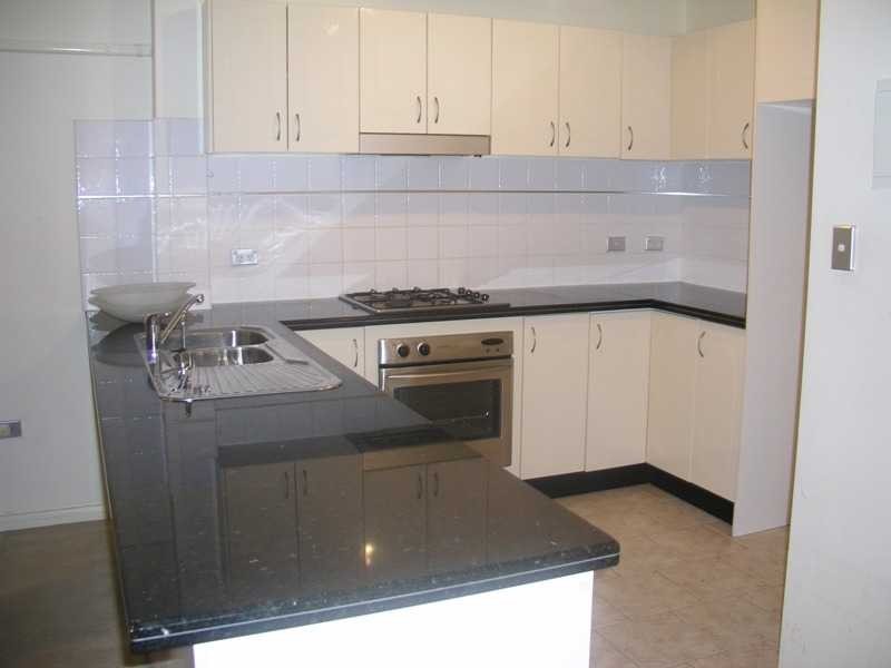 34/392-402 Windsor Road, Baulkham Hills NSW 2153