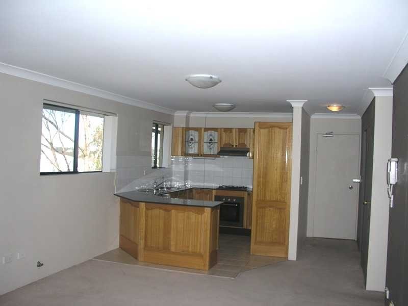 2/44 Prospect Street, Rosehill NSW 2142