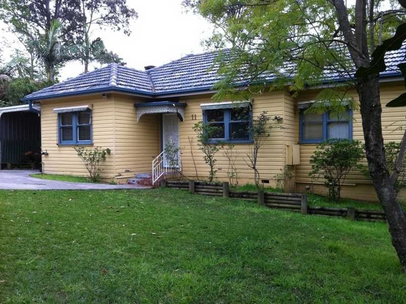 11 Windermere Avenue, Northmead NSW 2152